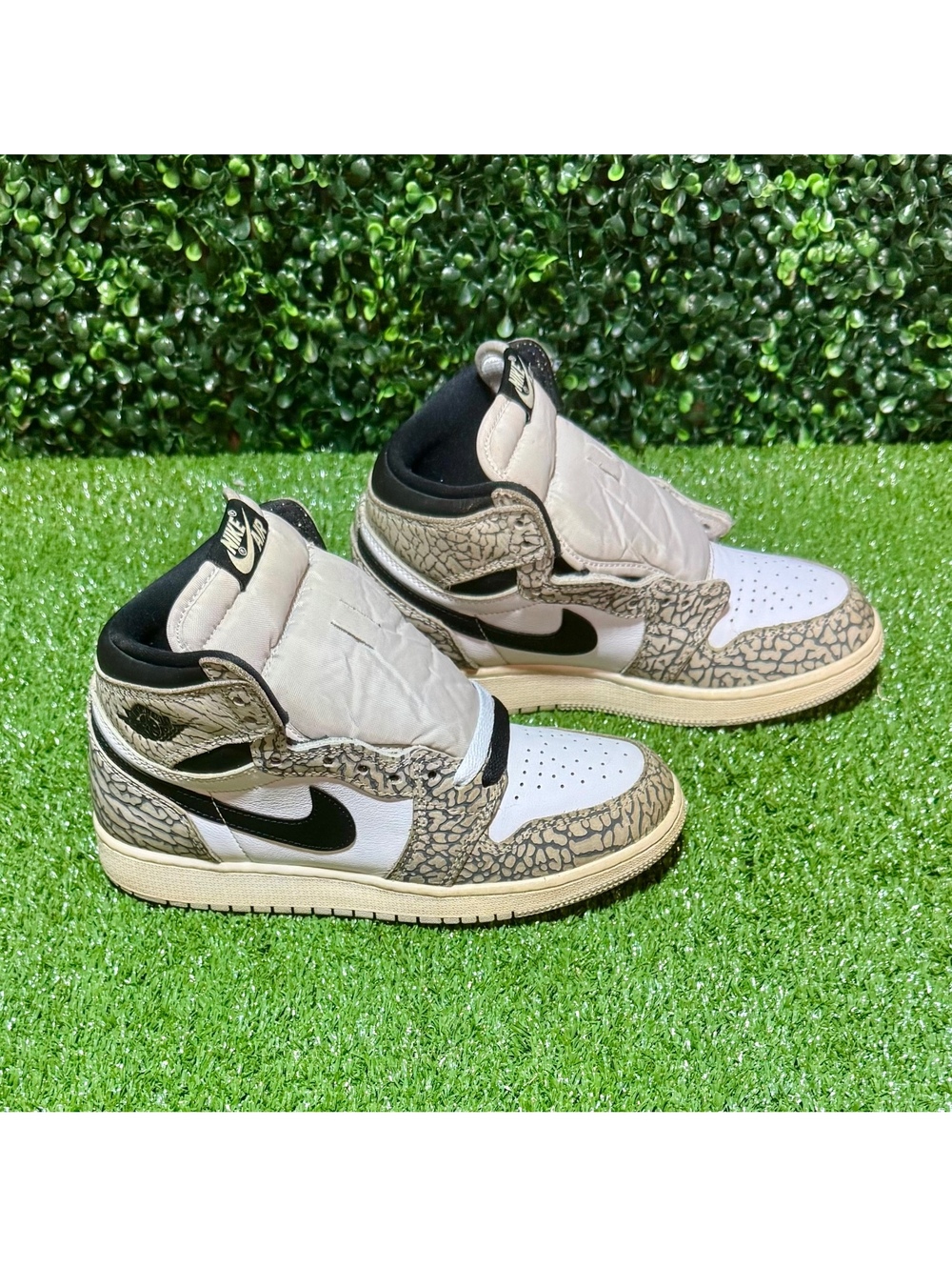 Air Jordan 1 Retro High OG GS White Cement – Size 6Y / Women’s 7.5 – OG Box